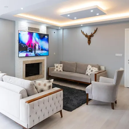 Moon - Tranquil 3br With Private Pool