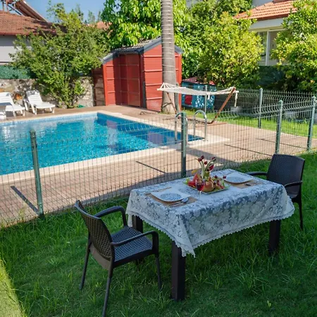 Moon - Tranquil 3br With Private Pool * Koycegiz