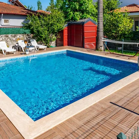 Moon - Tranquil 3br With Private Pool