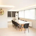 Moon - Tranquil 3br With Private Pool