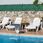 Moon - Tranquil 3br With Private Pool Вилла *