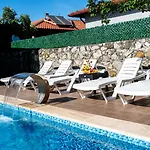 Вилла Moon - Tranquil 3br With Private Pool
