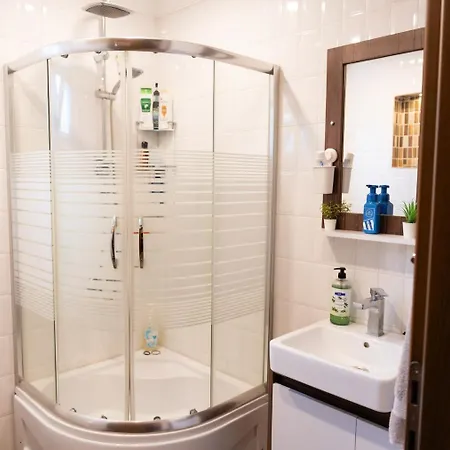 Villa Moon - Tranquil 3br With Private Pool *