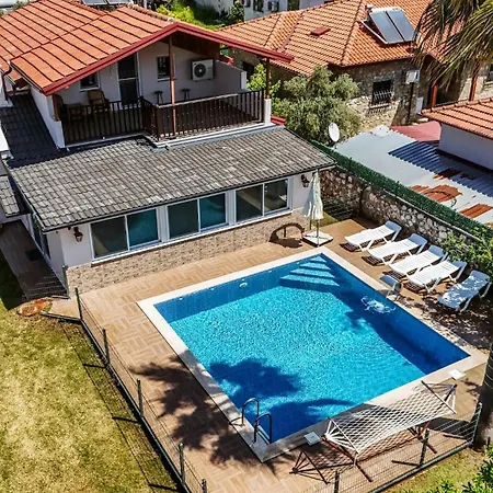 Moon - Tranquil 3br With Private Pool