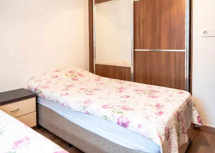 Moon - Tranquil 3br With Private Pool וילה